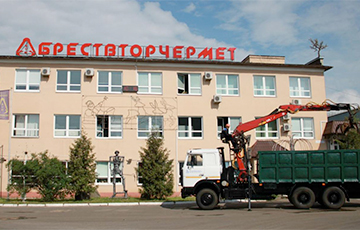 Взрыв произошел на предприятии в Барановичах
