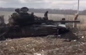 Впечатляющее видео: бригада имени Мазепы уничтожила колонну русской техники на Донбассе