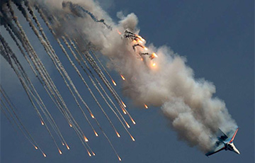 Russian Air Defence Shoots Down Its Own Fighter Jet Over Donetsk