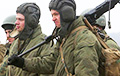 Российские военные ищут наркотики и коньяк своим командирам