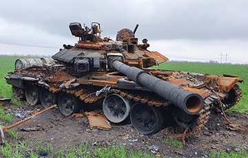 Российская армия потеряла 25 танков за 48 часов