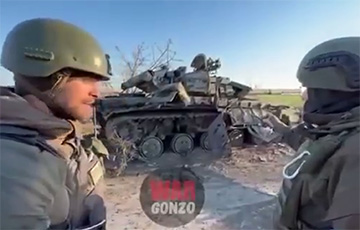 Россияне выдали пропагандистам Путина свой подбитый танк за украинский