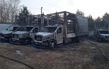 38 Trucks Burned Down in Russian Tver Parking Lot