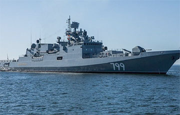 Тайна фрегата «Адмирал Макаров»: уже утонул или еще горит?