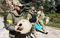 Украинские бойцы копали окопы и нашли древние амфоры