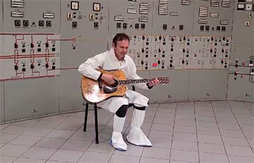 Вакарчук сыграл концерт на Чернобыльской АЭС