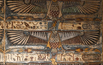 Ученые показали оригинальные цвета фресок в самом известном храме Древнего Египта