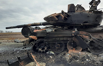 Украинцы показали, как «испаряют» российские танки под Изюмом