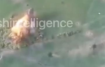 AFU Artillerymen Destroyed Enemy Howitzer With Aimed Strike