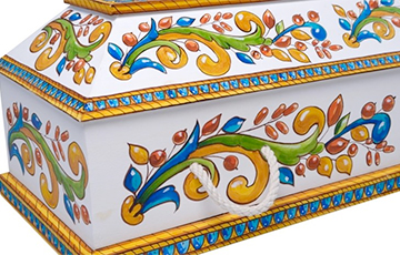 Russia Produces Painted Coffins
