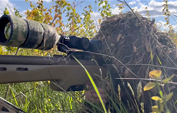 Украинский снайперы «работают» по оккупантам: видеофакт