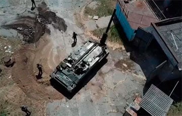 Украинские нацгвардейцы уничтожили самоходную артиллерийскую установку россиян «Пион»