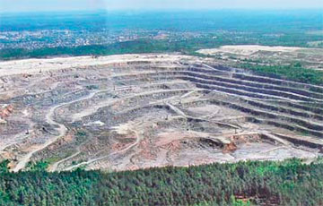 Как выглядят дороги в белорусском городе, где добывают щебень