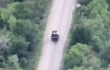 Вражеский грузовик с боекомплектом подорвался на мине ВСУ