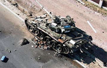 ВСУ разбили полк передовых российских танков Т-80