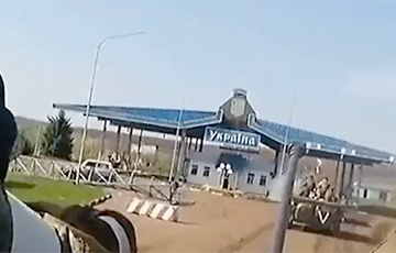 В телефоне убитого оккупанта нашли видео, как войска РФ пересекали границу Украины