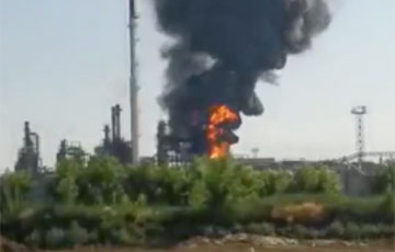 Action Video: Drone Kamikaze Attack On Oil Refinery In Rostov Region
