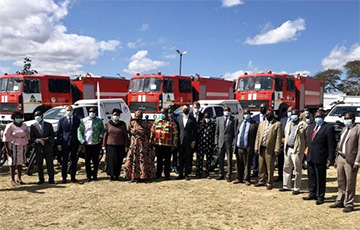 В Зимбабве случился скандал из-за покупки белорусской пожарной техники на $32 миллиона
