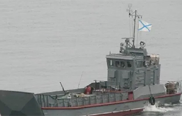 Спикер ОВА Одессы: У Мариуполя взорвался российский десантный катер