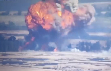 Вражескому танку «сорвало башню» после встречи с ВСУ в степях Донбасса