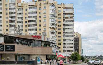 «Кровать вибрировала от салюта»