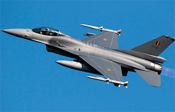 Военный летчик-инструктор: Самолеты F-15 и F-16 также будут бить русских