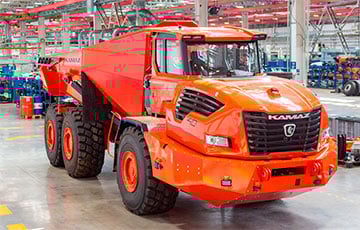 Китай не поможет КАМАЗу: проблемы российского автопрома нарастают