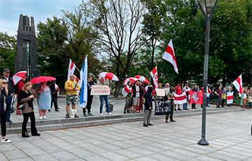 Belarusians Of Vilnius Took To Action In Support Of Mikalai Autukhovich