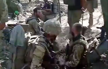 AFU Take Prisoner Group Of Occupiers Hiding In Forest Belt
