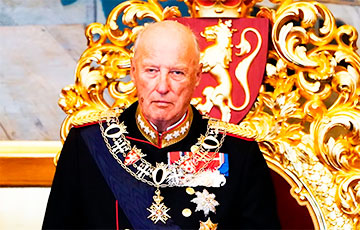 Короля Норвегии Гаральда V экстренно госпитализировали