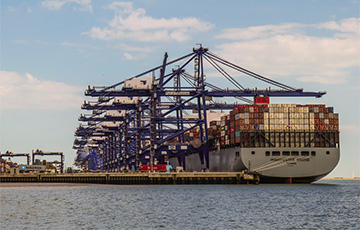 В Британии объявил забастовку крупнейший контейнерный порт