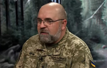 Военный эксперт: У Лукашенко пистолет возле виска заряжен