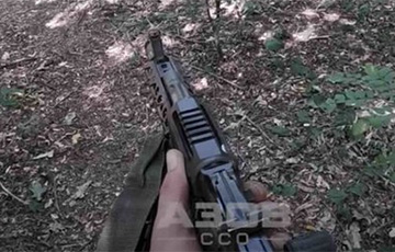 Украинцы показали видео успешного стрелкового боя с оккупантами в лесополосе