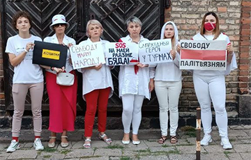 Белорусы Варшавы и Белостока провели акции в поддержку Николая Автуховича