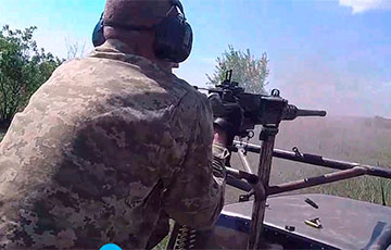 Бойцы полка Калиновского показали мощное оружие, сделанное на основе пулемета «Браунинг М2»