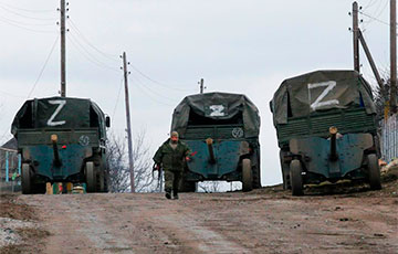 Russian Military Fleeing Melitopol After Series Of Explosions