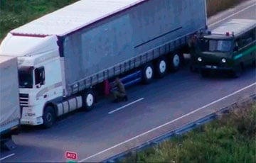 Белорусских пограничников уличили в мародерстве