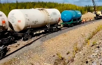 The AFU Burned A Russian Fuel Train On The Zaporizhzhya Direction