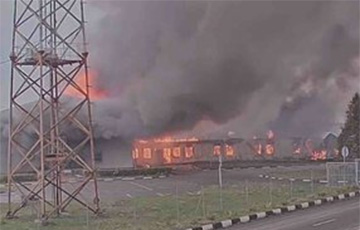 В Белгородском районе России горит таможенный терминал