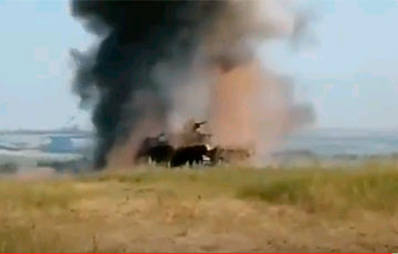 Spectacular Explosion: Armed Forces Of Ukraine Destroy Russian Tank