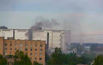 Powerful Explosions And Black Smoke In Melitopol