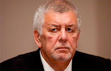 «Всего было три пистолета»