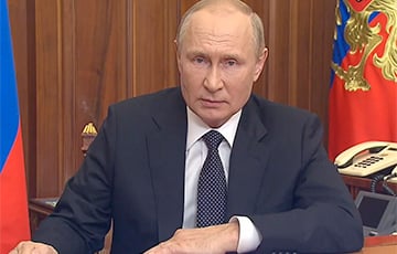 «У Путина тряслись пальцы и дергалась рука»