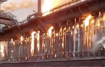 Abramovich's Enterprise Is On Fire In Novokuznetsk, Russia
