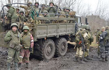 Road To Kherson’s Open: Ukrainian Troops Dislodge Occupants From Snehirivka