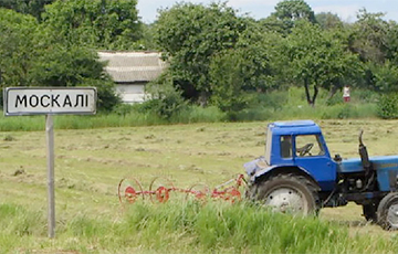 Ukrainian Villagers Bordering Belarus: Lukashenka Is Insane