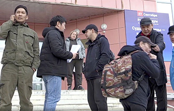 «Ведут себя как быдло»