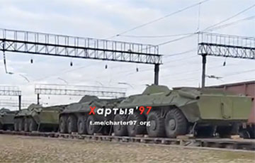 Лукашисты готовят к отправке в Россию старые советские БТР-70