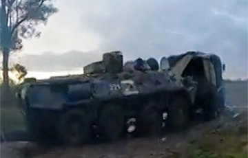 Украінскія ваяры знішчылі два варожыя грузавікі і затрафеілі БТР