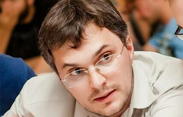 Ministry Of Education Leading Specialist Brutally Detained In Minsk